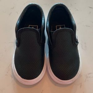 Toddler black leather vans